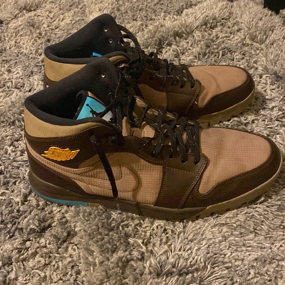 Jordan 1 boots